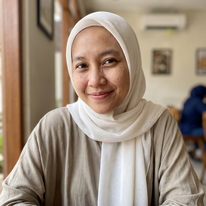 Amina Y.